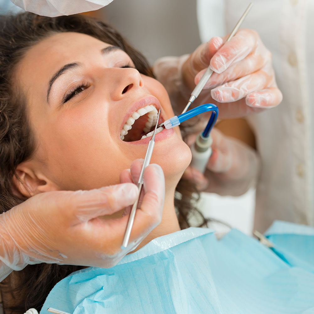 Emergency dental treatment in Downey