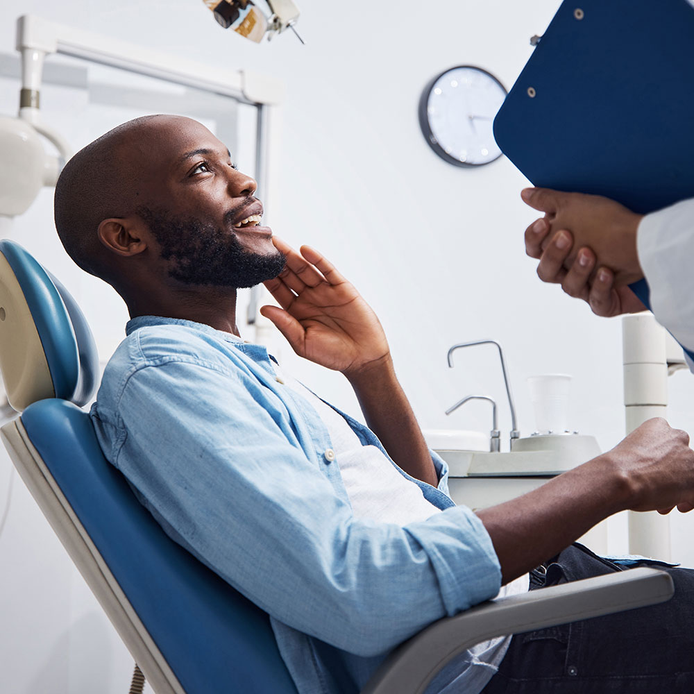 Emergency dental exam near Pico Rivera